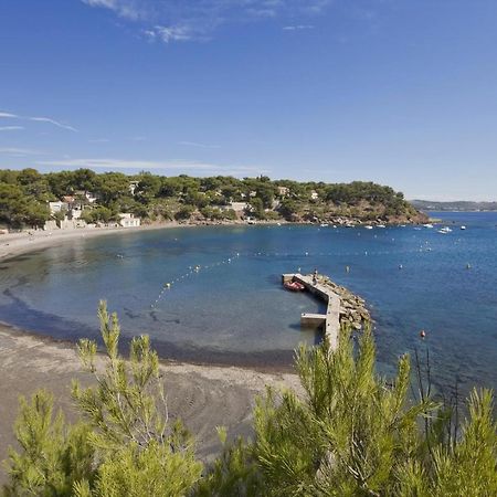 Les Bois Flottes . Plage De La Verne La Seyne-sur-Mer Eksteriør billede